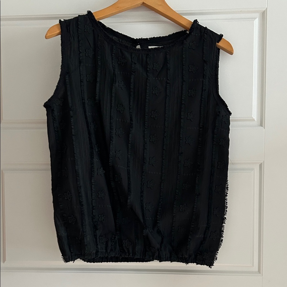 Max Studio Black Sleeveless Textured Blouse